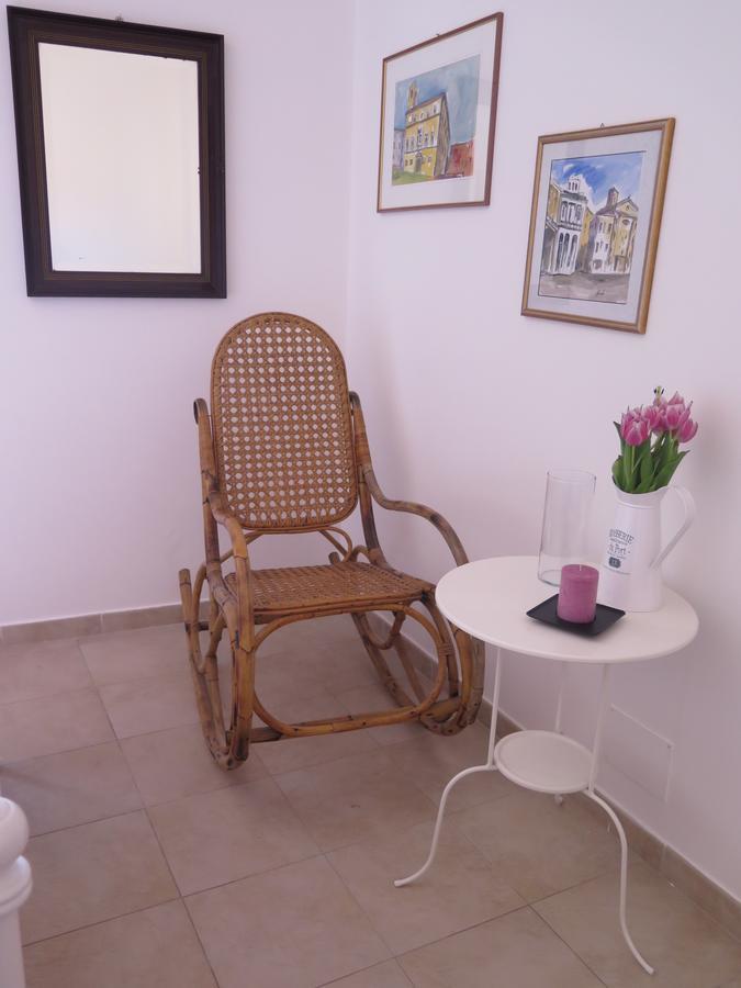 Bed and Breakfast Il Torrione Ези Экстерьер фото